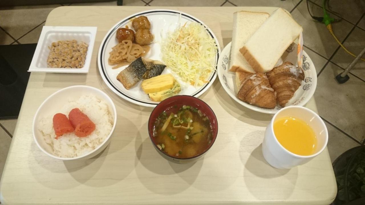 Amenity Hotel In Hakata Фукуока Екстер'єр фото